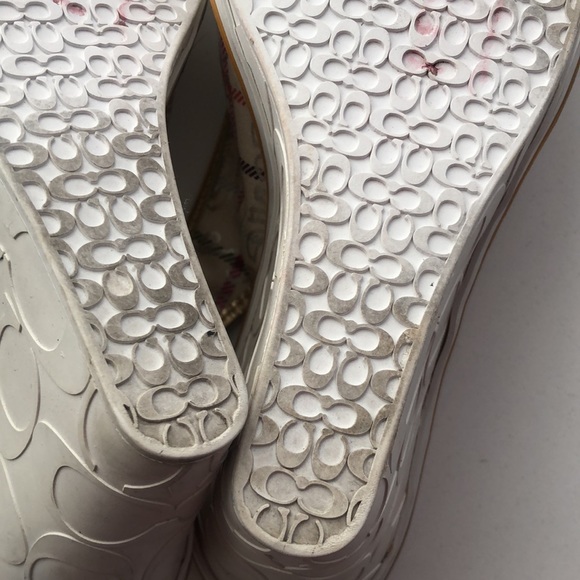 Coach platform - Picture 6 of 12